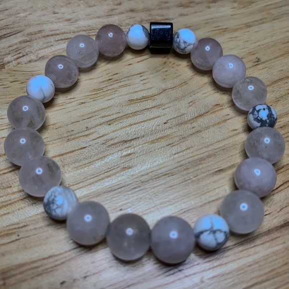 Crystal Rose Quartz Healing Bracelet - Picture 2 of 5